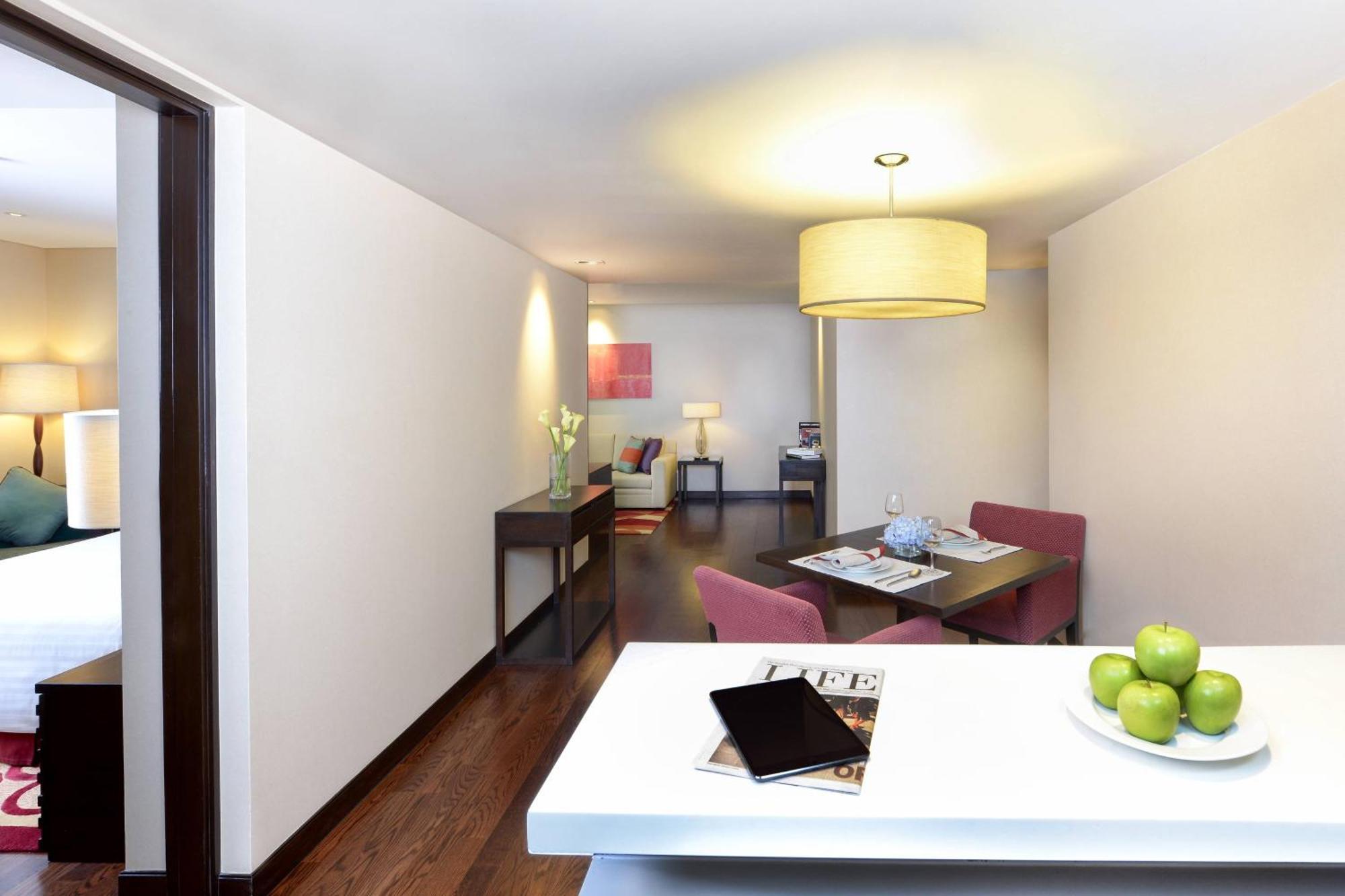 Sathorn Vista, Bangkok - Marriott Executive Apartments Exterior foto