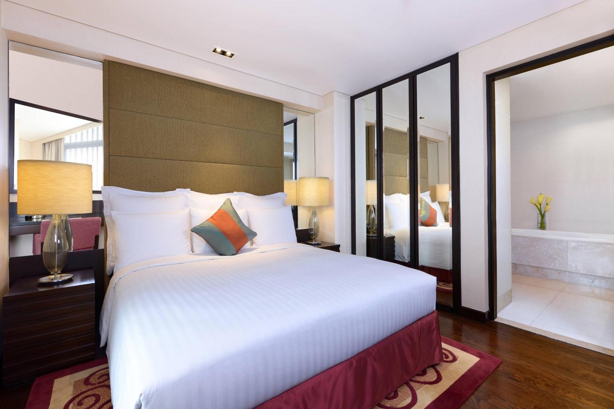 Sathorn Vista, Bangkok - Marriott Executive Apartments Exterior foto